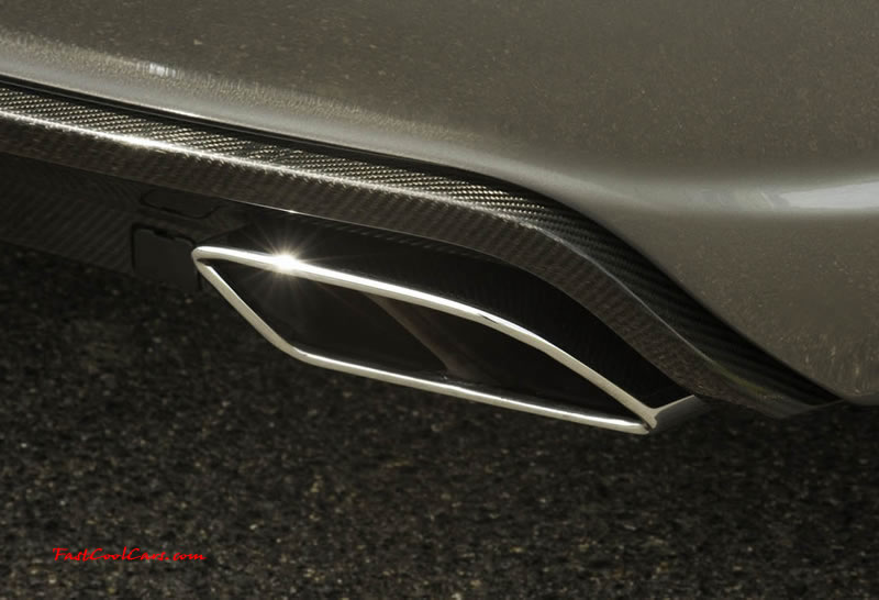 The new Mercedes SL65 AMG supercar comes with a twin-turbocharged 6.0-liter V12 developing 661hp (493kW) at 5,400 rpm and a heady 738 lb-ft (1,000Nm) of torque. This is 20hp (15kW) up on Mercedes� own SLR McLaren 722 edition supercar. Nice carbon fiber diffuser.