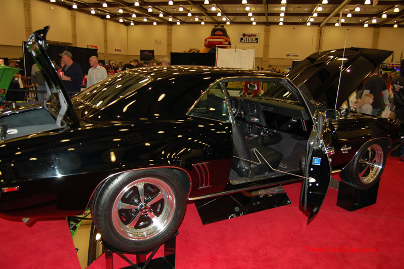 The 2009 World of Wheels Show in Chattanooga, Tennessee. On Jan. 9th,10, & 11th, Pictures by Ron Landry. One very fine Chevrolet Camaro SS, a great example of what they were.