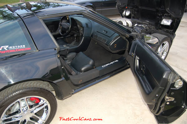 1990 Chevrolet Corvette - 6 Speed, Borla exhaust, C6 Z06 Chrome Wheels, slotted and drilled rotors.