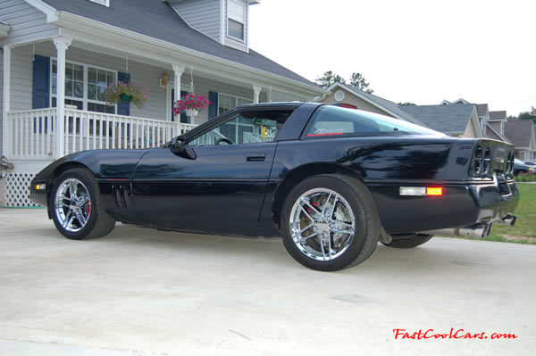 1990 Chevrolet Corvette - 6 Speed, Borla exhaust, C6 Z06 Chrome Wheels, slotted and drilled rotors.
