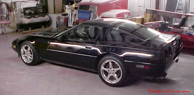 1992 Chevrolet Corvette - LT1 - 6 Speed, 300 horsepower - Fast Cool Car