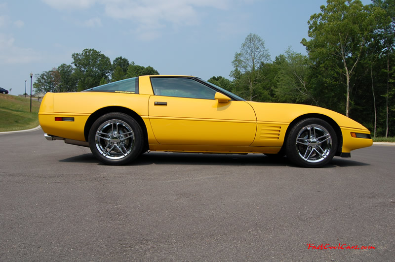 1994 Competition Yellow Chevrolet Corvette, 383 stroker LT1, 6 speed.