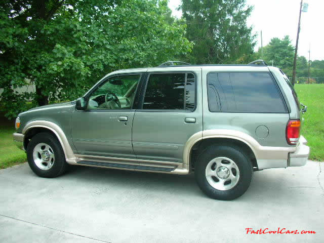 2000 Ford Explorer, Eddie Bauer Edition - For Sale