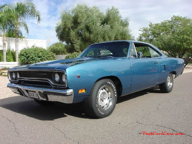 This is 1 of 75 RoadRunner Hemi hardtops made in 1970, and 1 of 59 4 speeds.