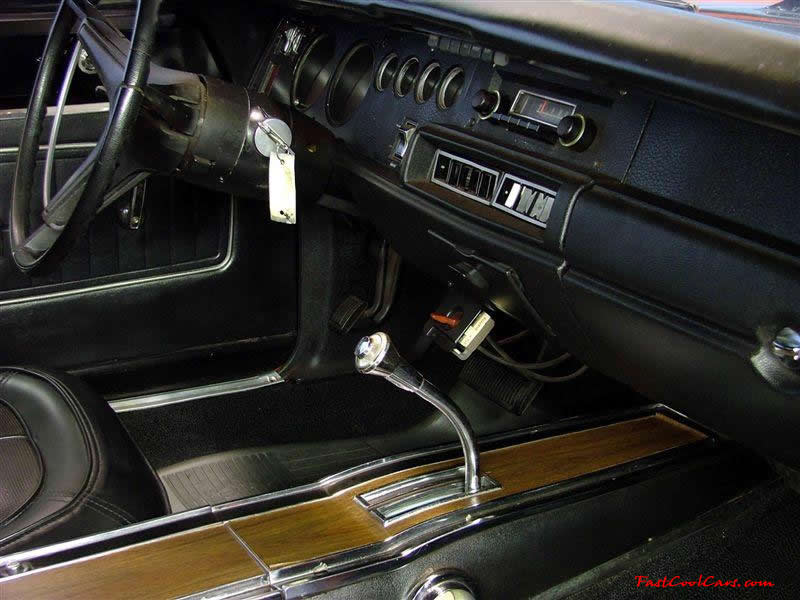 1970 Plymouth Roadrunner 440 6-Pack -Vitamin C Orange - Positive Traction Rear End - High Quality Restoration - Air Grabber Hood - Tic Tock Tach - Beep Beep Horn