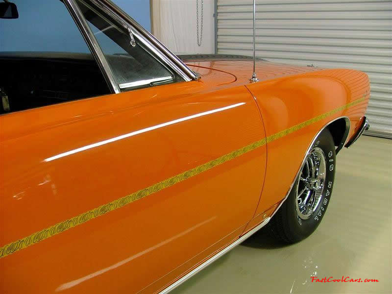 1970 Plymouth Roadrunner 440 6-Pack -Vitamin C Orange - Positive Traction Rear End - High Quality Restoration - Air Grabber Hood - Tic Tock Tach - Beep Beep Horn