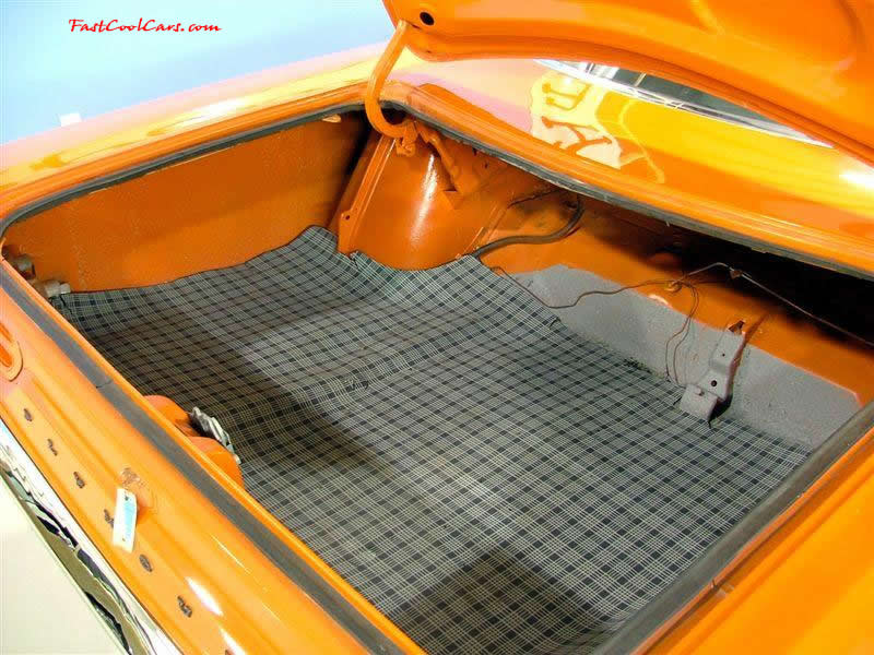 1970 Plymouth Roadrunner 440 6-Pack -Vitamin C Orange - Positive Traction Rear End - High Quality Restoration - Air Grabber Hood - Tic Tock Tach - Beep Beep Horn