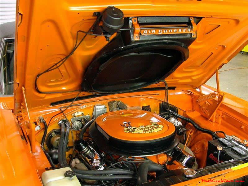 1970 Plymouth Roadrunner 440 6-Pack -Vitamin C Orange - Positive Traction Rear End - High Quality Restoration - Air Grabber Hood - Tic Tock Tach - Beep Beep Horn