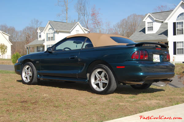 1996 Ford Mustang GT Convertible, first year for the 4.6 V8 SOHC, this one is equipped with the automatic transmission with overdrive. 