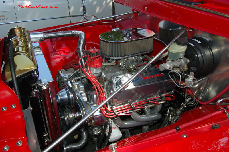 Cleveland Tennessee car shows and events with hot rods, antique cars, muscle cars, famous cars, rare cars, wild cars, fast cars, cool cars, rat rods, supercharged cars, turbo cars, motorcycles, trucks, low riders, chopped rides, new whips, old whips, and much more.