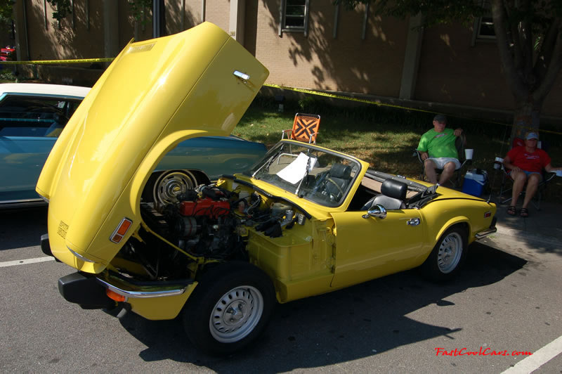 Cleveland Tennessee car shows and events with hot rods, antique cars, muscle cars, famous cars, rare cars, wild cars, fast cars, cool cars, rat rods, supercharged cars, turbo cars, motorcycles, trucks, low riders, chopped rides, new whips, old whips, and much more.