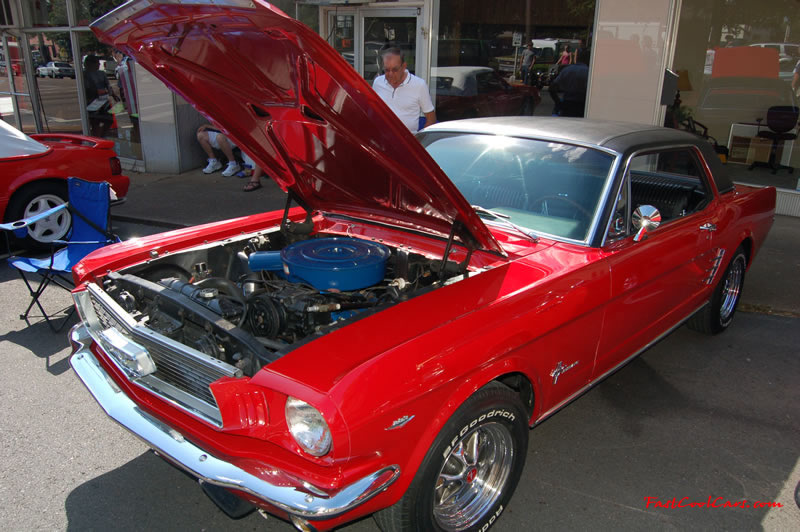 Cleveland Tennessee car shows and events with hot rods, antique cars, muscle cars, famous cars, rare cars, wild cars, fast cars, cool cars, rat rods, supercharged cars, turbo cars, motorcycles, trucks, low riders, chopped rides, new whips, old whips, and much more.