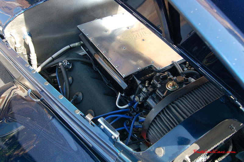 Cleveland Tennessee car shows and events with hot rods, antique cars, muscle cars, famous cars, rare cars, wild cars, fast cars, cool cars, rat rods, supercharged cars, turbo cars, motorcycles, trucks, low riders, chopped rides, new whips, old whips, and much more.