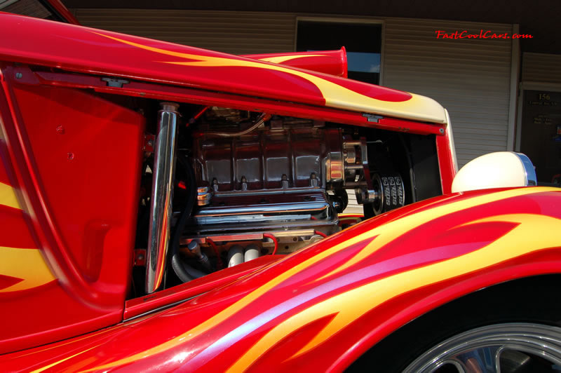 Cleveland Tennessee car shows and events with hot rods, antique cars, muscle cars, famous cars, rare cars, wild cars, fast cars, cool cars, rat rods, supercharged cars, turbo cars, motorcycles, trucks, low riders, chopped rides, new whips, old whips, and much more.