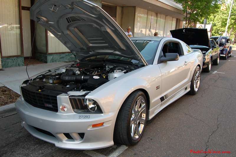 Cleveland TN monthly car shows and events with hot rods, antique cars, muscle cars, famous cars, rare cars, wild cars, fast cars, cool cars, rat rods, supercharged cars, turbo cars, motorcycles, trucks, low riders, chopped rides, new whips, old whips, and much more.