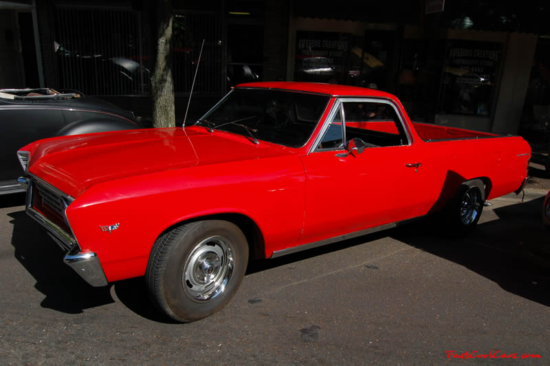 Cleveland TN monthly car shows and events with hot rods, antique cars, muscle cars, famous cars, rare cars, wild cars, fast cars, cool cars, rat rods, supercharged cars, turbo cars, motorcycles, trucks, low riders, chopped rides, new whips, old whips, and much more.