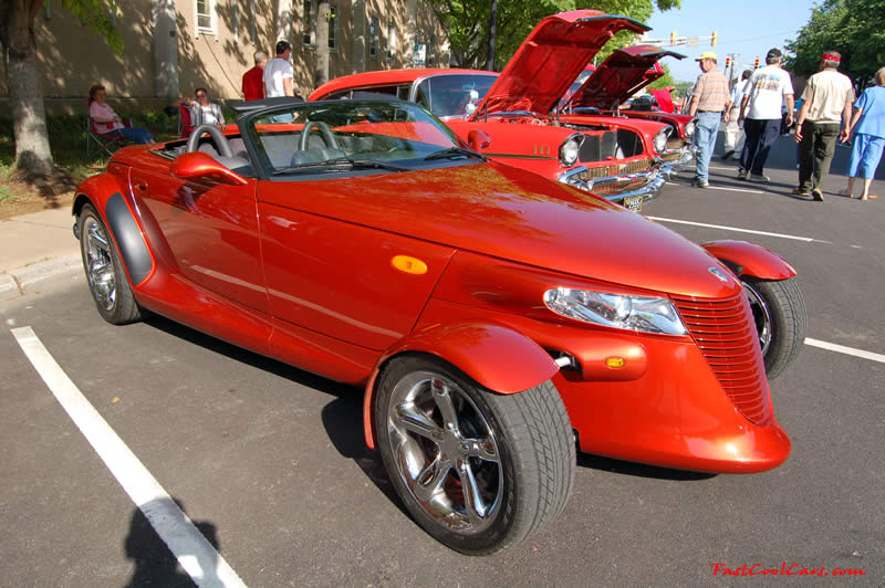 Cleveland TN monthly car shows and events with hot rods, antique cars, muscle cars, famous cars, rare cars, wild cars, fast cars, cool cars, rat rods, supercharged cars, turbo cars, motorcycles, trucks, low riders, chopped rides, new whips, old whips, and much more.