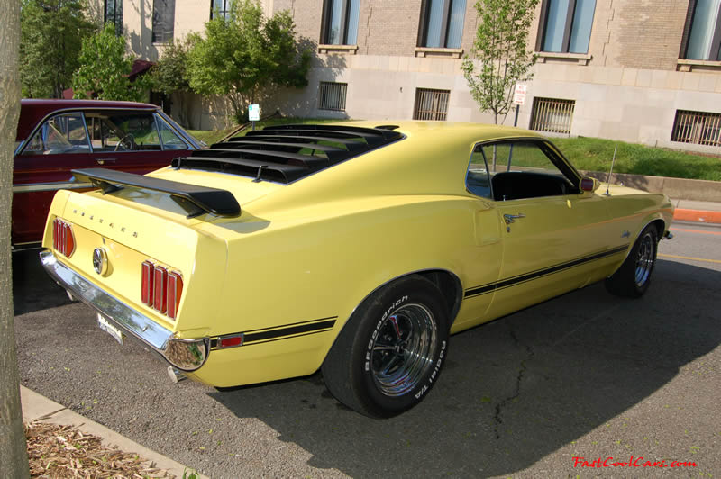 Cleveland TN monthly car shows and events with hot rods, antique cars, muscle cars, famous cars, rare cars, wild cars, fast cars, cool cars, rat rods, supercharged cars, turbo cars, motorcycles, trucks, low riders, chopped rides, new whips, old whips, and much more.