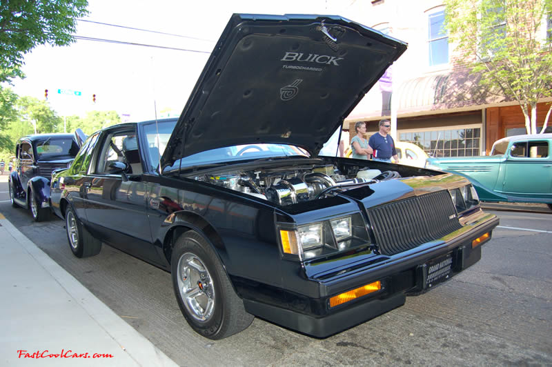 Cleveland TN monthly car shows and events with hot rods, antique cars, muscle cars, famous cars, rare cars, wild cars, fast cars, cool cars, rat rods, supercharged cars, turbo cars, motorcycles, trucks, low riders, chopped rides, new whips, old whips, and much more.