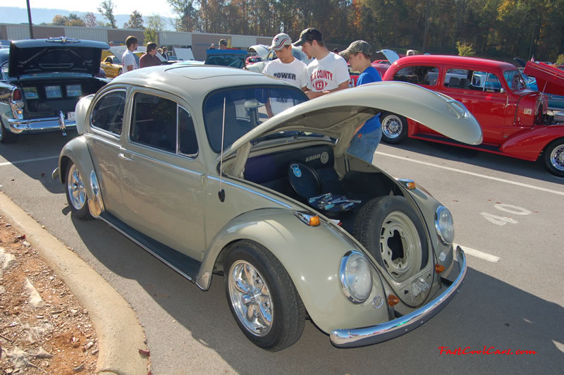 Cleveland car shows and events with hot rods, muscle cars, famous cars, rare cars, wild cars, fast cars, cool cars, rat rods, supercharged cars, new whips, and much more.
