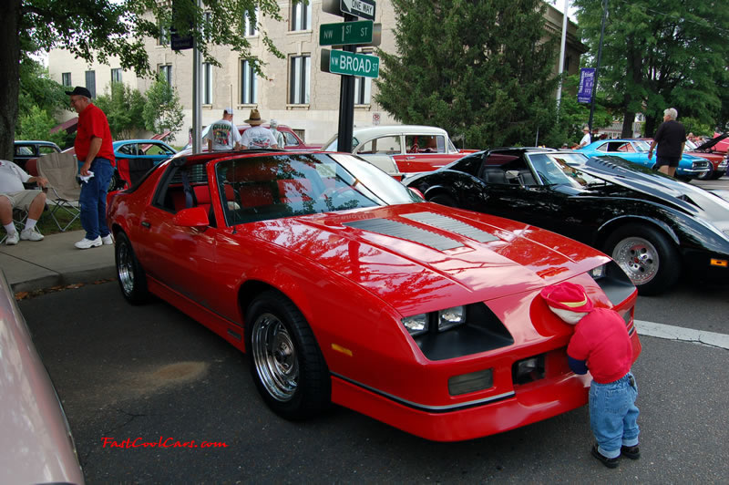 Cleveland, Tennessee car shows and events with hot rods, muscle cars, famous cars, rare cars, wild cars, fast cars, cool cars, rat rods, supercharged cars, new whips, and much more.