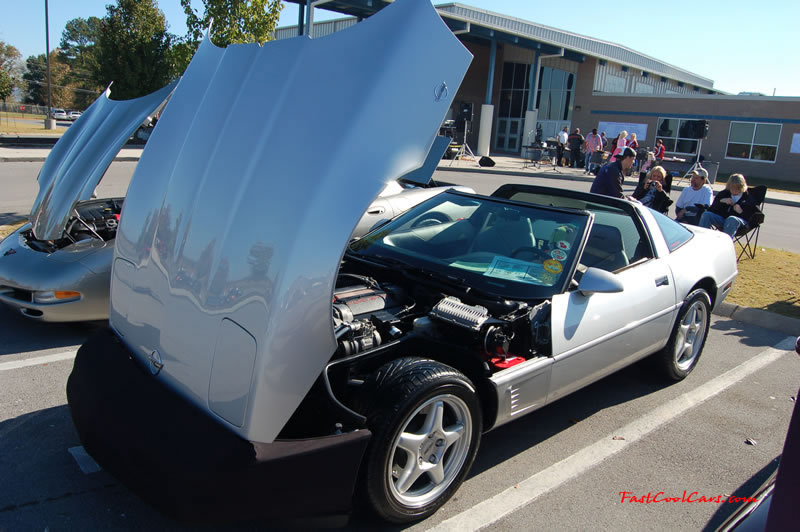 Benton, Tennessee car shows and events with hot rods, muscle cars, famous cars, rare cars, wild cars, fast cars, cool cars, rat rods, supercharged cars, new whips, and much more.
