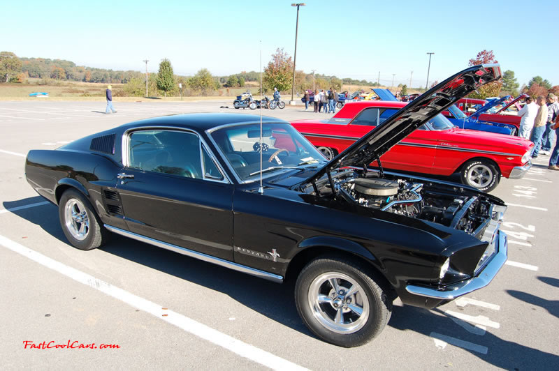 Benton, Tennessee car shows and events with hot rods, muscle cars, famous cars, rare cars, wild cars, fast cars, cool cars, rat rods, supercharged cars, new whips, and much more.