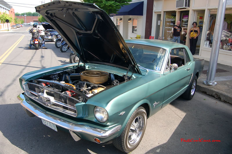 Cleveland, Tennessee car shows and events with hot rods, muscle cars, famous cars, rare cars, wild cars, fast cars, cool cars, rat rods, supercharged cars, new whips, and much more.