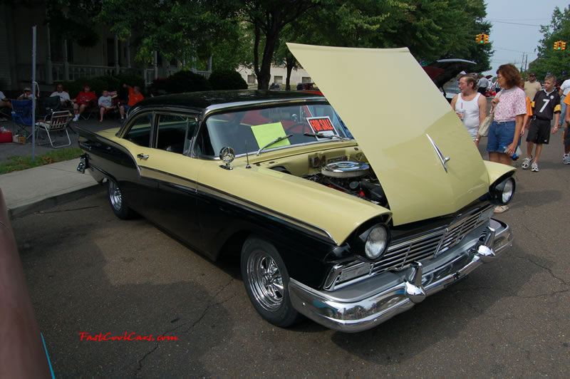 Cleveland, Tennessee car shows and events with hot rods, muscle cars, famous cars, rare cars, wild cars, fast cars, cool cars, rat rods, supercharged cars, new whips, and much more.