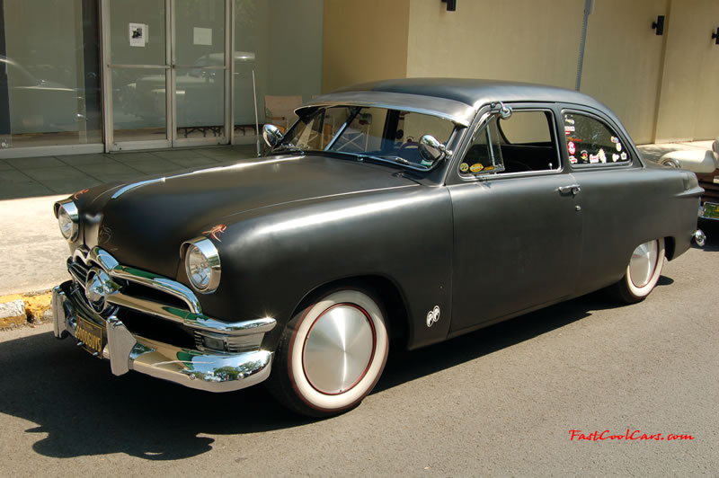 Cleveland, Tennessee Cruise In car shows and events with hot rods, muscle cars, famous cars, rare cars, wild cars, fast cars, cool cars, rat rods, supercharged cars, new whips, and much more.