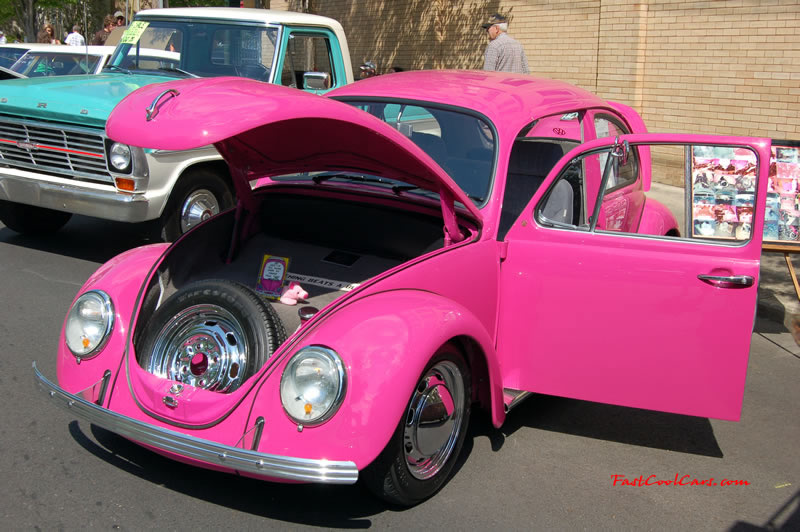 Cleveland, Tennessee Cruise In car shows and events with hot rods, muscle cars, famous cars, rare cars, wild cars, fast cars, cool cars, rat rods, supercharged cars, new whips, and much more.