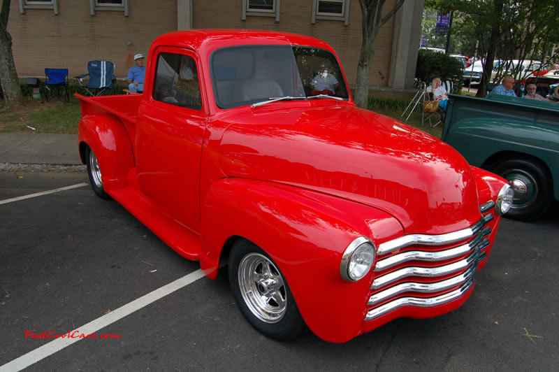 Cleveland, Tennessee Cruise In car shows and events with hot rods, muscle cars, famous cars, rare cars, wild cars, fast cars, cool cars, rat rods, supercharged cars, new whips, and much more.