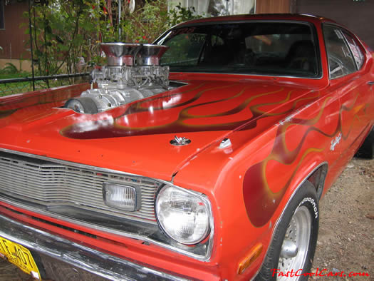 1972 Plymouth Duster - Drag racer-360 Engine, Blower driven small block