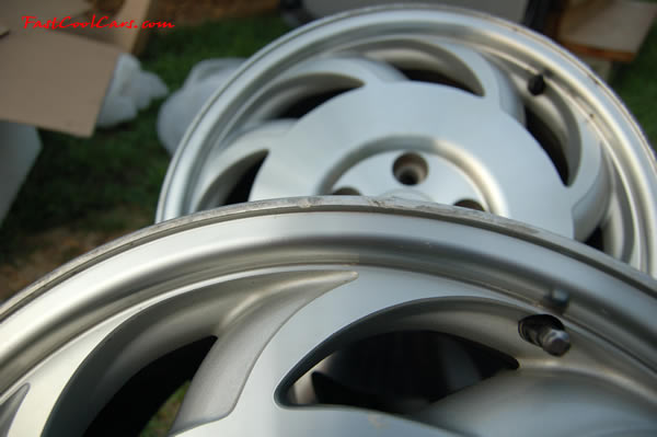 1994 Chevrolet Corvette stock aluminum saw blade wheels