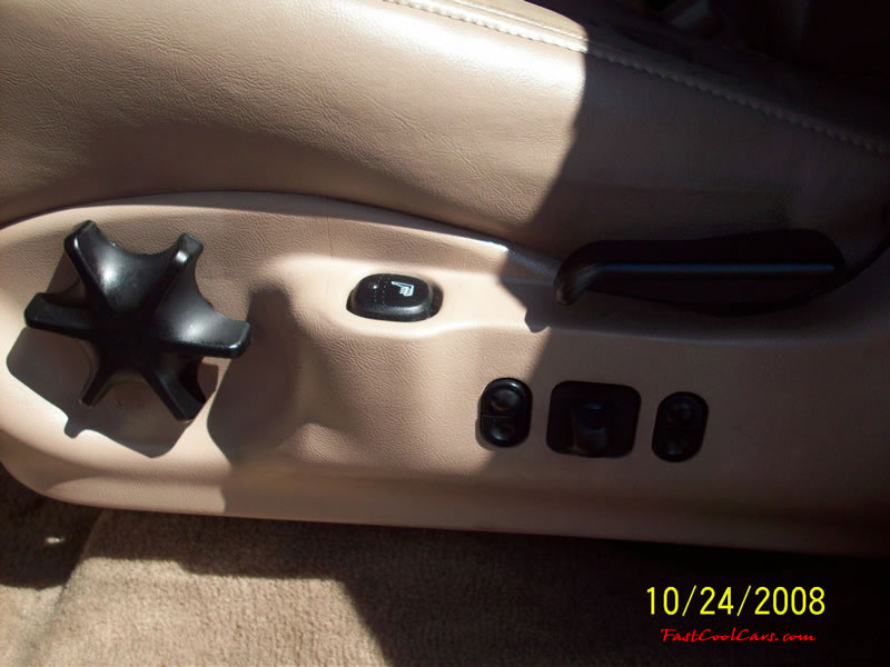 2000 Eddie Bauer Ford Explorer SUV "Limited" For Sale.