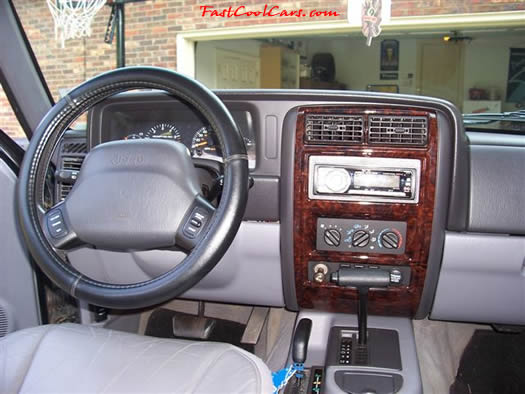 1998 Jeep Cherokee Limited, 4X4 - for sale.