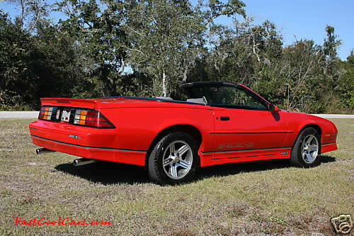 1988 Chevrolet Camaro IROC Z, Comp Cam, 1.6 Roller Rockers, Flowmasters, Summit Racing Headers, 22lb Injectors, Balanced engine, Total restoration. - Steven E. Ochoa - San Antonio, Texas - USA