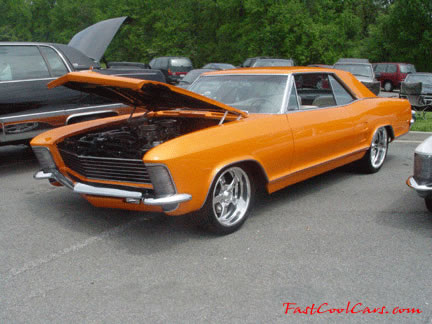 Lowriders that have been lowered, dropped, slammed, and scraping, using many different modifications.