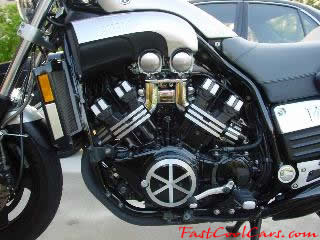 1997 Yamaha VMax - Stage 7 jet kit, 4 K&N air filters, dual turnout exhaust