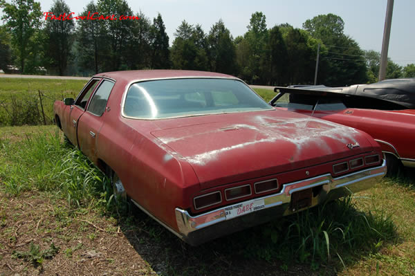 Rare collectible vintage classic cars for sale.