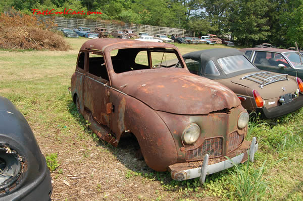 Rare collectible vintage classic cars for sale.