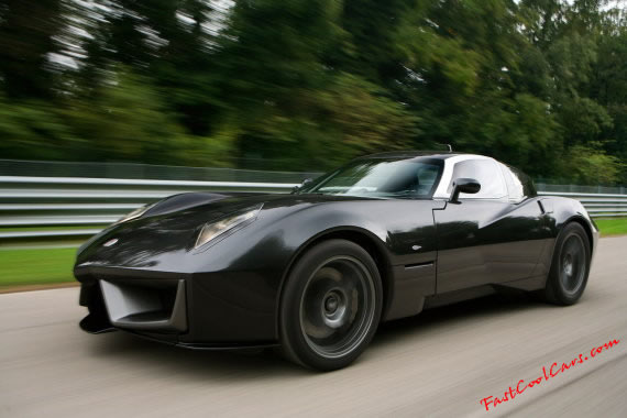 The Spada Codatronca chassis is based on that used in the Chevrolet Corvette, with suspension-systems, engine and other mechanicals enhanced by the tuning shop.