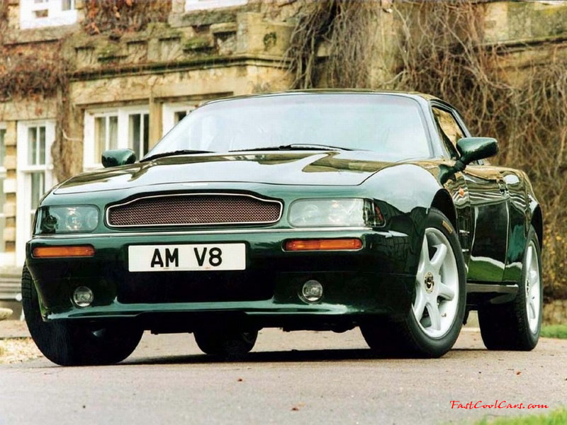 Aston Martin V8