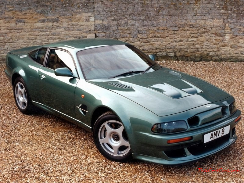 Aston Martin V8