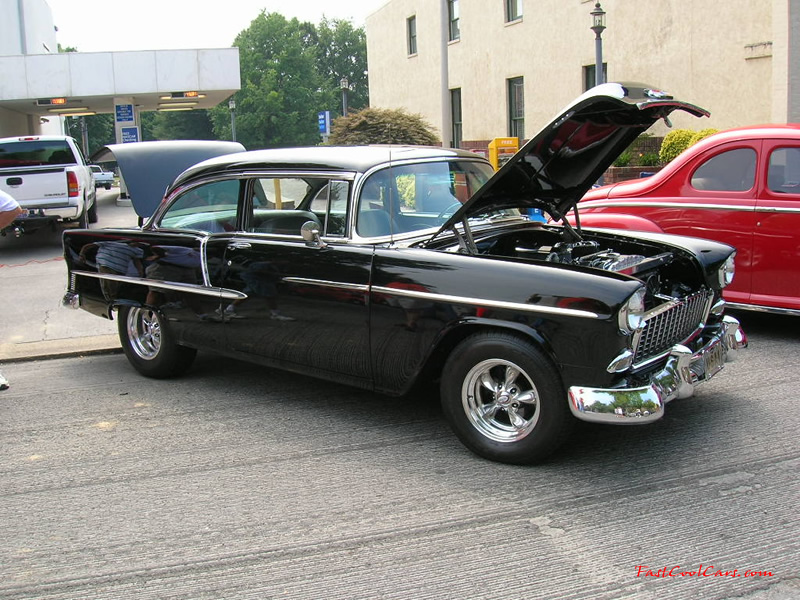 Cleveland, Tennessee Cruise-in August 28, 2005 - Fast Cool Classic Car