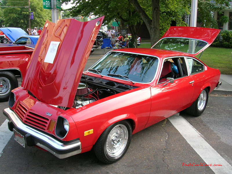 Cleveland, Tennessee Cruise-in August 28, 2005 - Built with NOS
