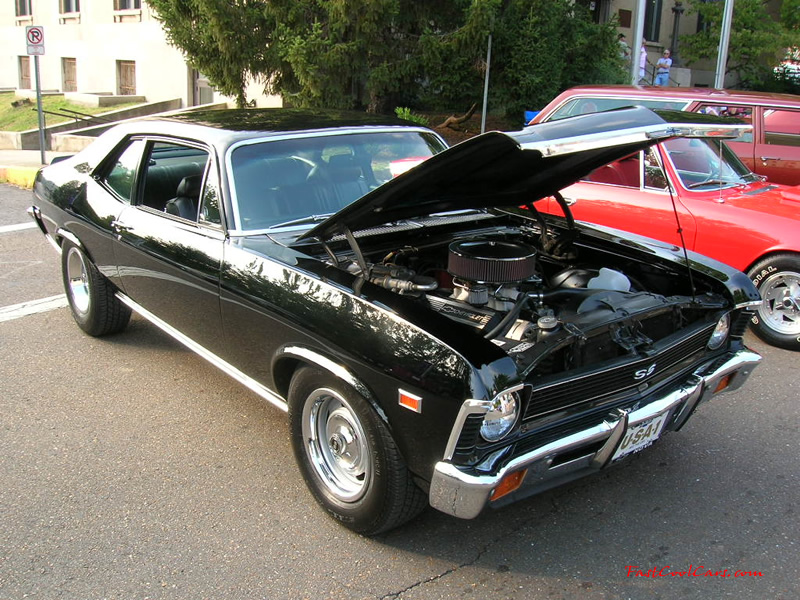 Cleveland, Tennessee Cruise-in August 28, 2005 - SS Nova