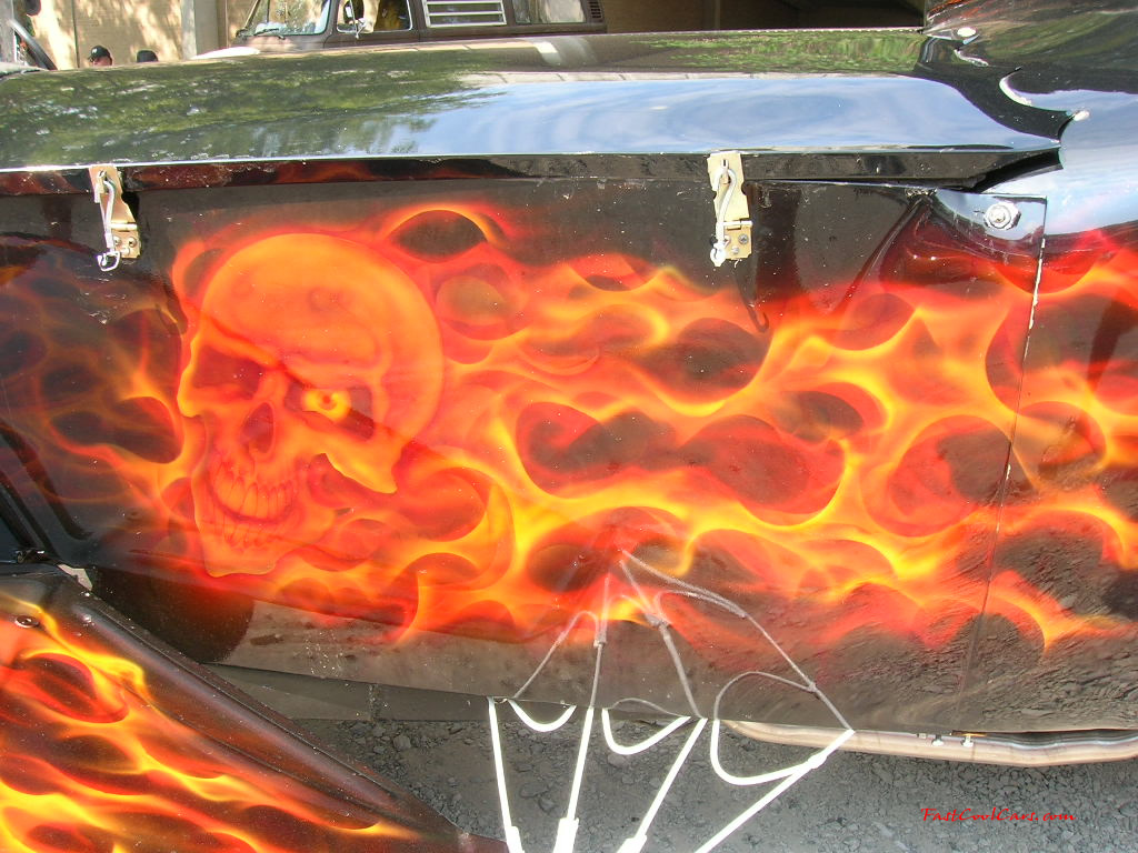 Cleveland, Tennessee Cruise-in August 28, 2005 - custom coffin car