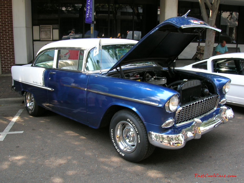 Cleveland, Tennessee Cruise-in August 28, 2005 - Classic