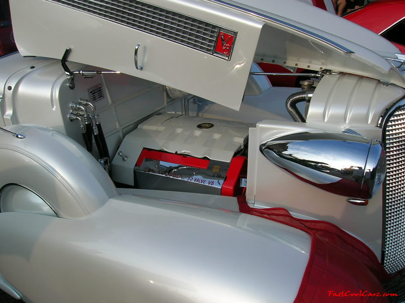 Cleveland, Tennessee Cruise-in August 28, 2005 - Coca-Cola Classic streetrod